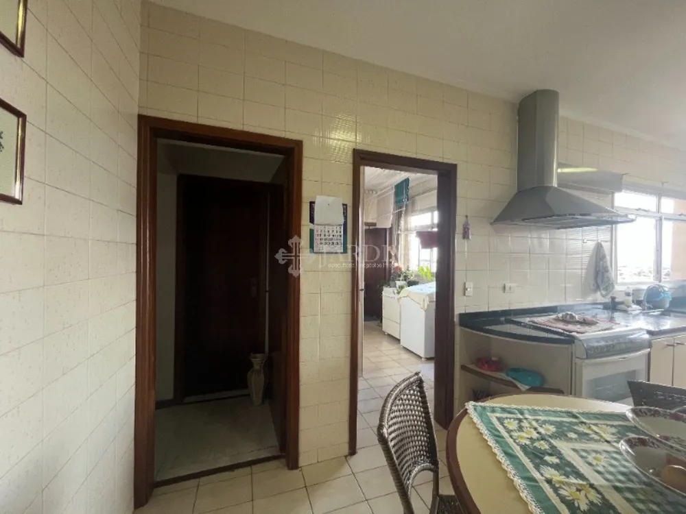 Apartamento, 3 quartos, 150 m² - Foto 1