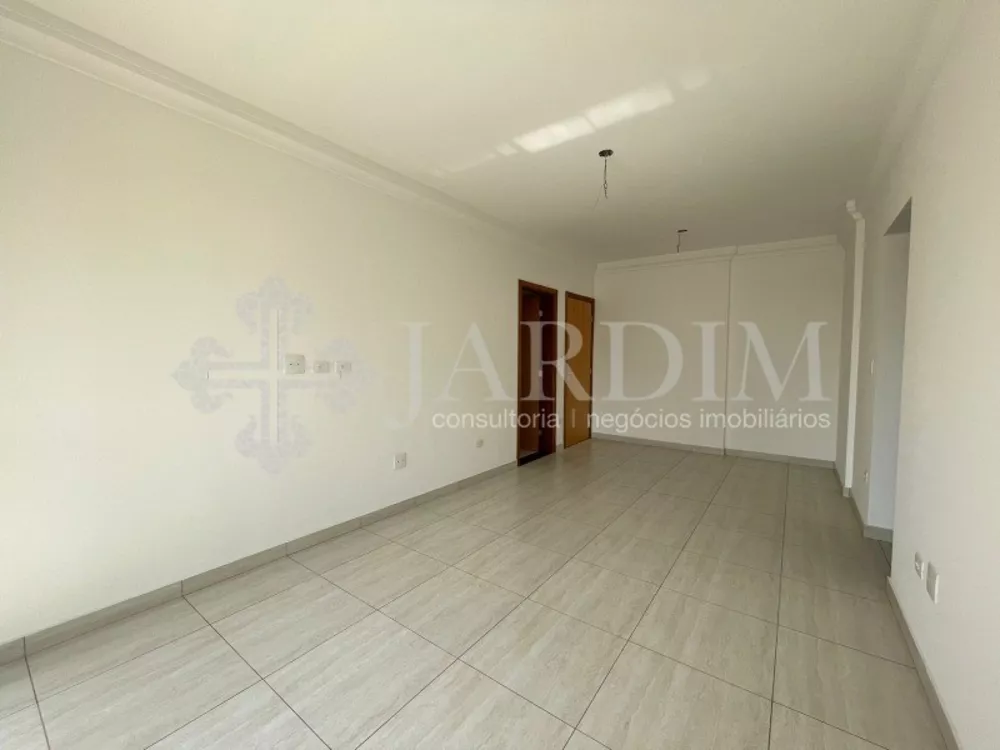 Apartamento à venda com 3 quartos, 98m² - Foto 4