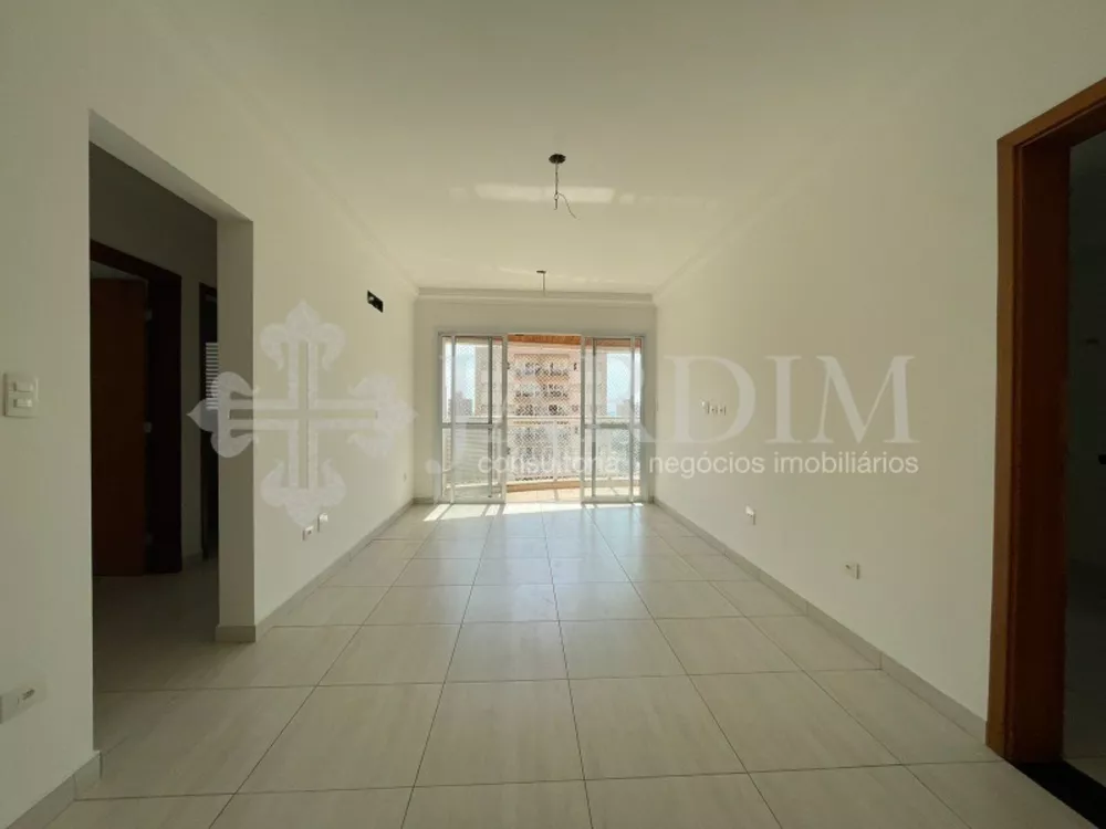 Apartamento à venda com 3 quartos, 98m² - Foto 2