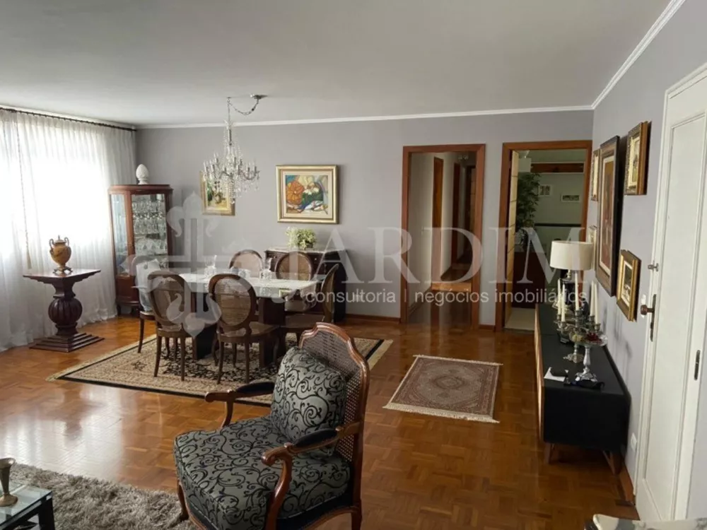 Apartamento à venda com 3 quartos, 165m² - Foto 4