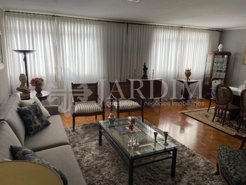 Apartamento à venda com 3 quartos, 165m² - Foto 3