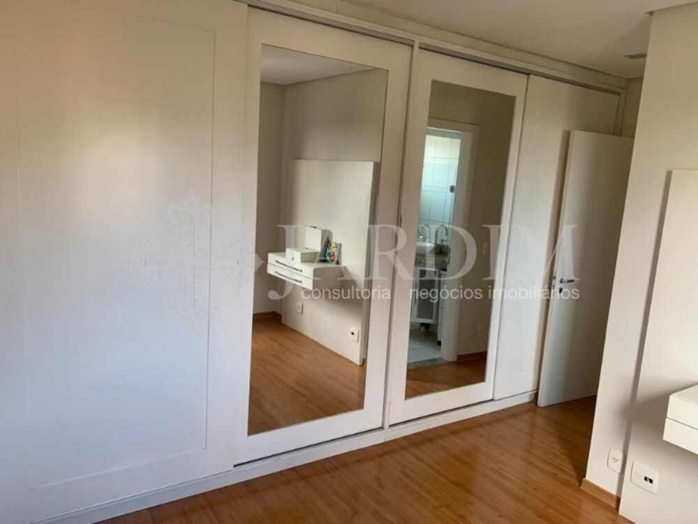 Apartamento, 3 quartos, 169 m² - Foto 2