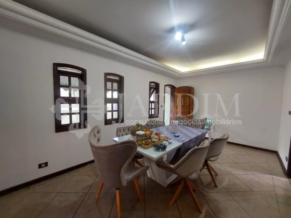 Casa à venda com 3 quartos, 437m² - Foto 8