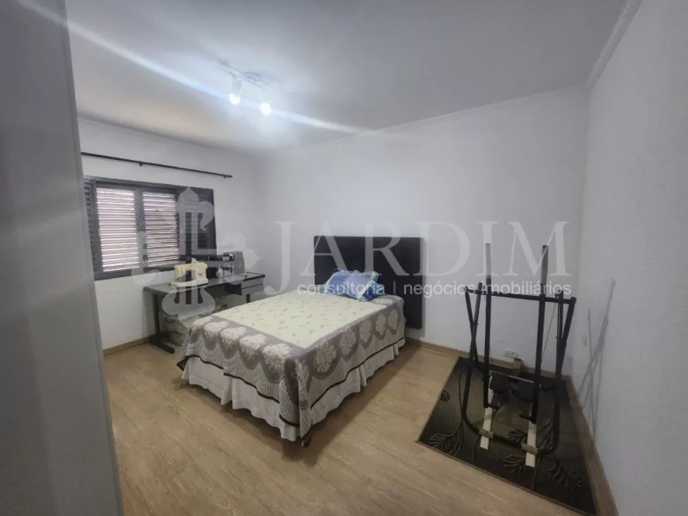 Casa à venda com 3 quartos, 350m² - Foto 9