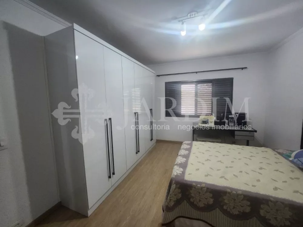 Casa à venda com 3 quartos, 350m² - Foto 8