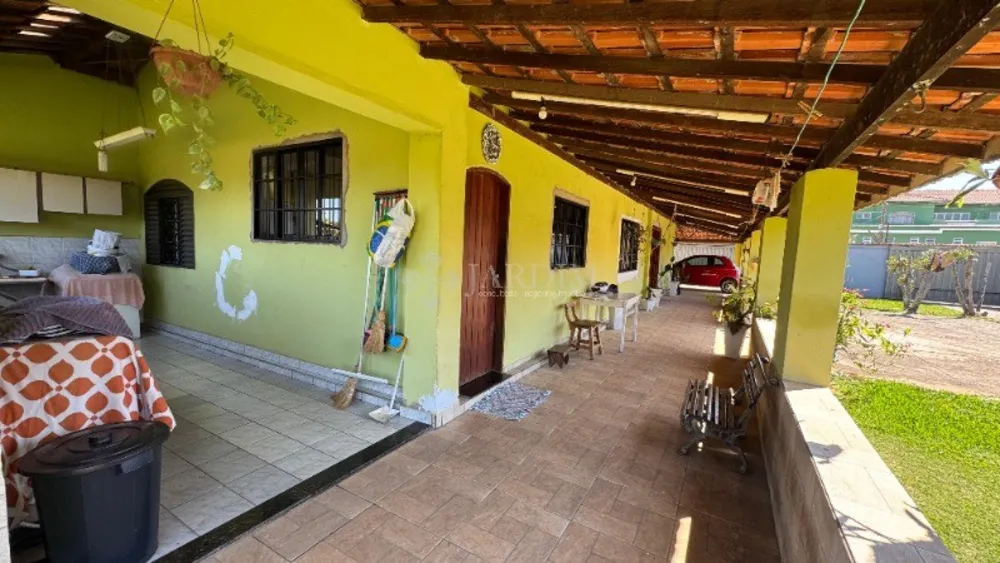 Chácara, 3 quartos, 1000 m² - Foto 1