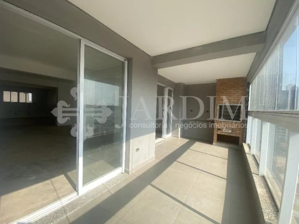 Apartamento à venda com 3 quartos, 164m² - Foto 1