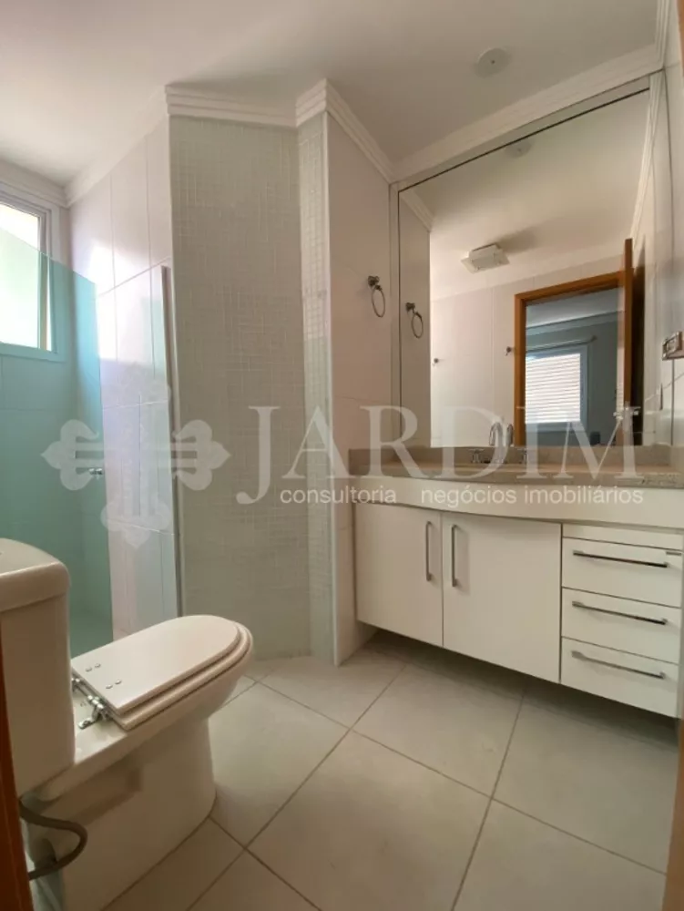 Apartamento à venda com 3 quartos, 140m² - Foto 18