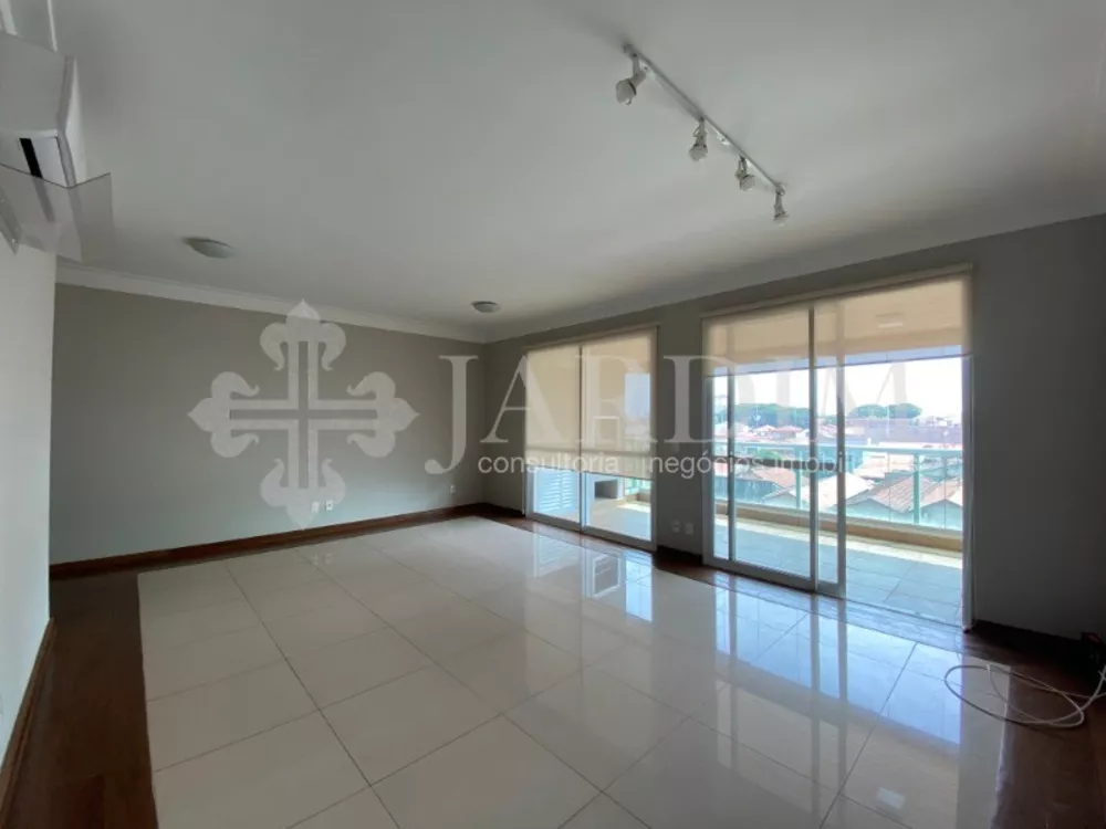 Apartamento à venda com 3 quartos, 140m² - Foto 9