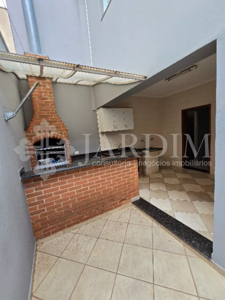 Sobrado à venda com 3 quartos, 154m² - Foto 1