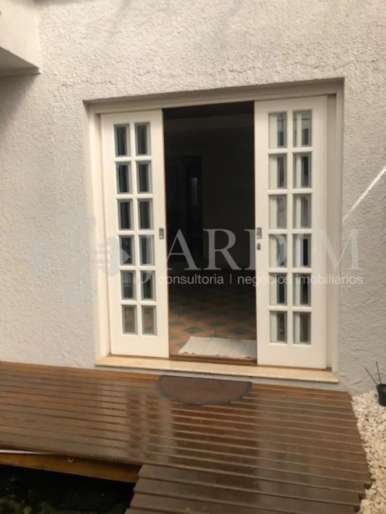 Sobrado à venda com 3 quartos, 290m² - Foto 9