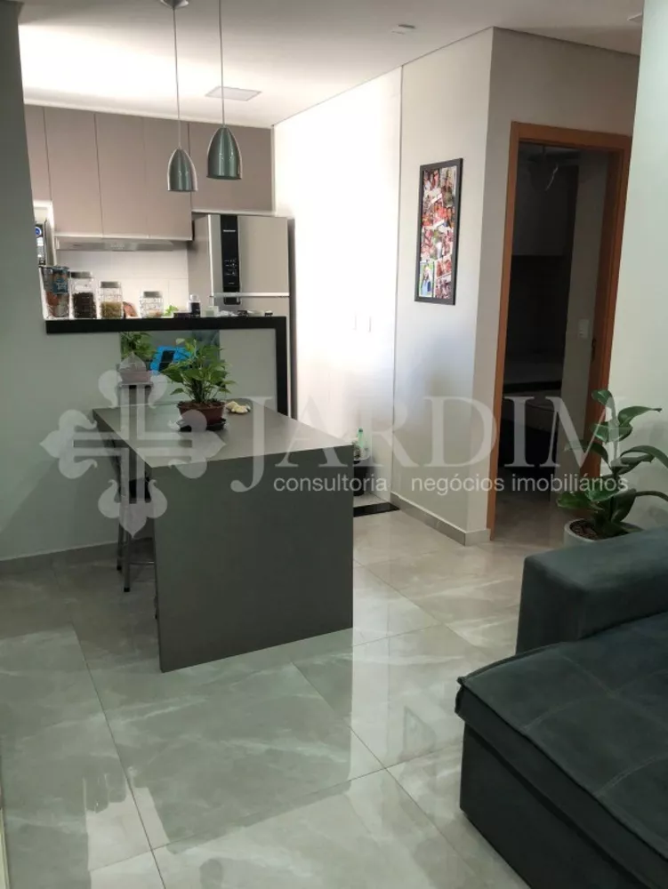 Apartamento à venda com 2 quartos, 47m² - Foto 1