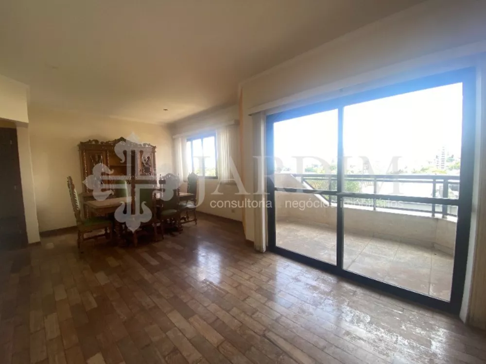 Apartamento à venda com 3 quartos, 115m² - Foto 9