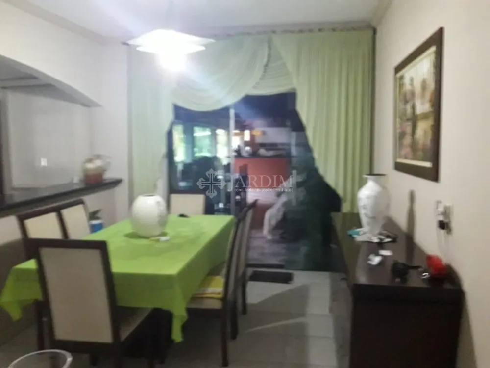 Chácara, 4 quartos, 1000 m² - Foto 4