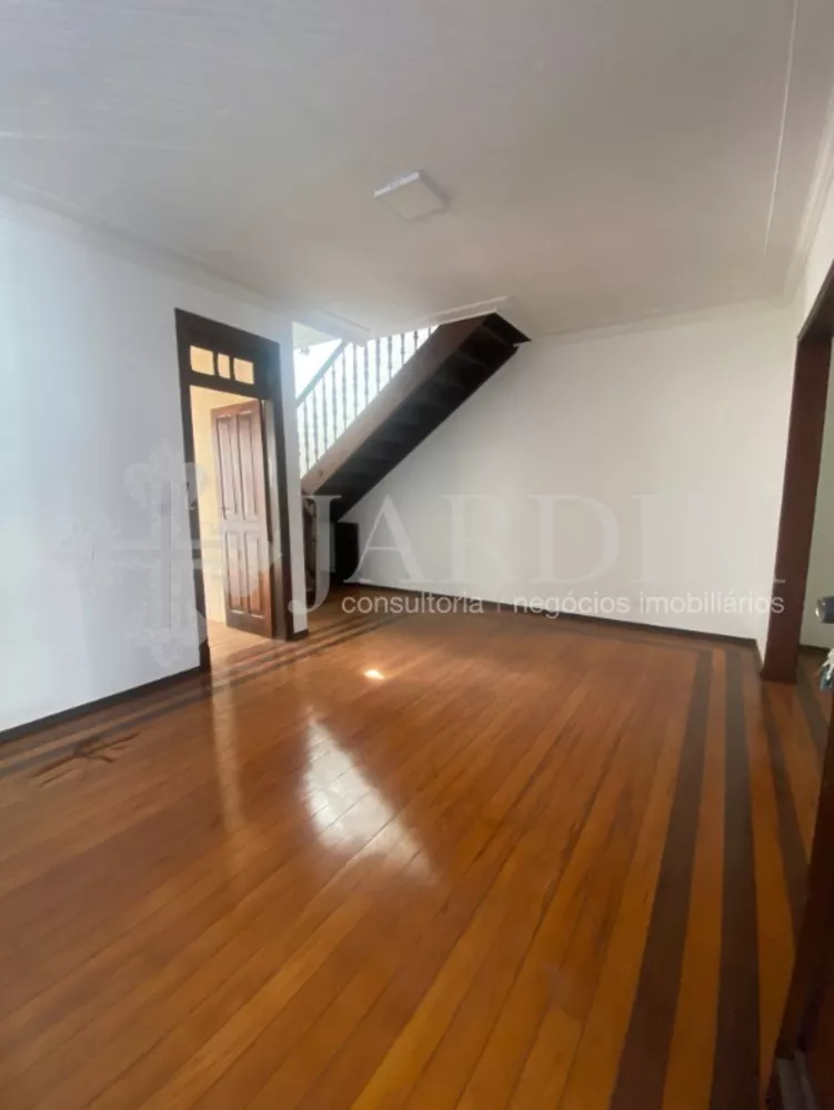 Casa para alugar com 3 quartos, 151m² - Foto 3