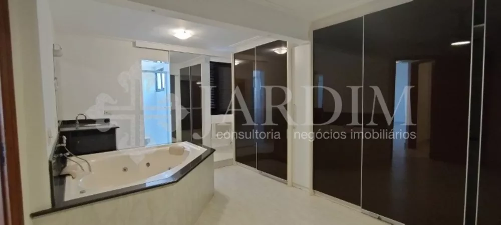 Cobertura à venda com 2 quartos, 166m² - Foto 3