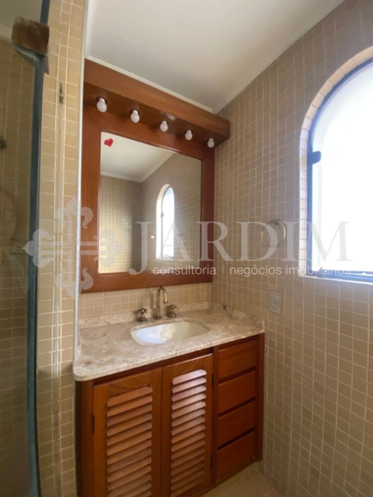 Apartamento, 4 quartos, 239 m² - Foto 1