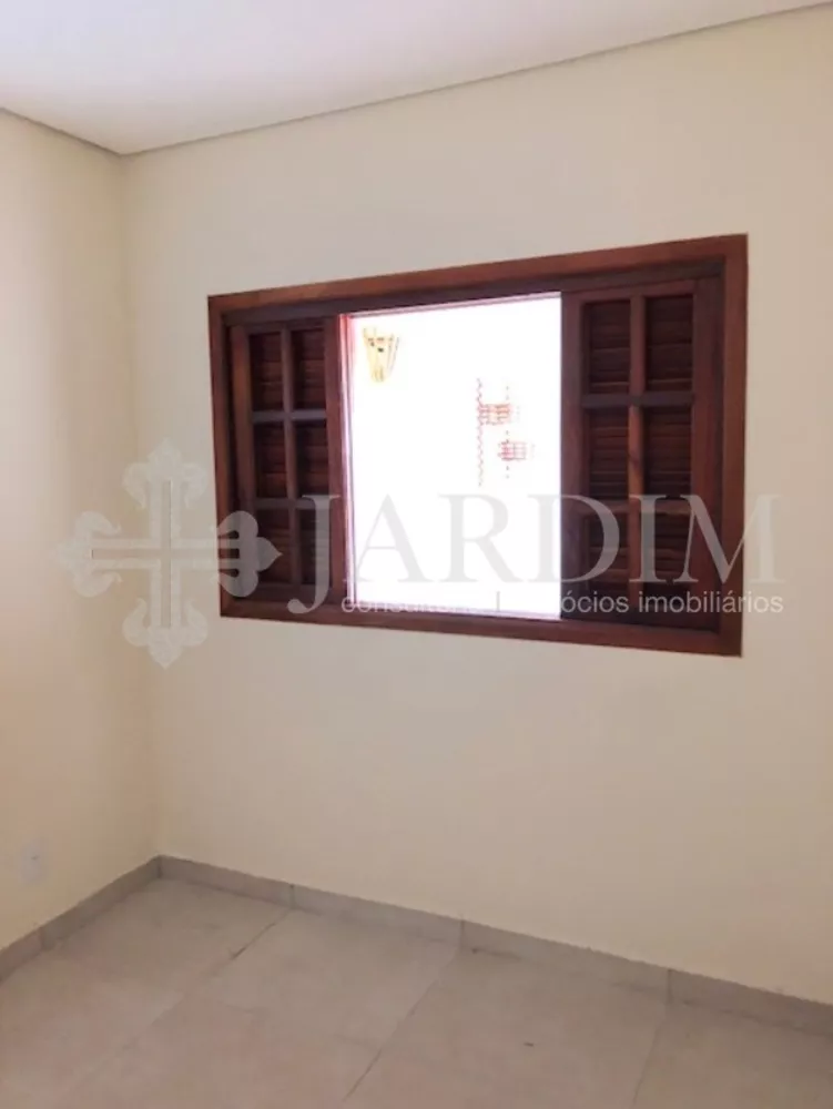 Casa à venda com 3 quartos, 127m² - Foto 12