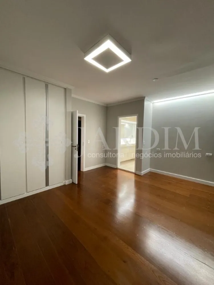 Apartamento, 3 quartos, 215 m² - Foto 20