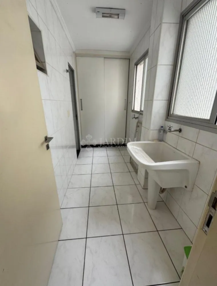 Apartamento, 3 quartos, 157 m² - Foto 1
