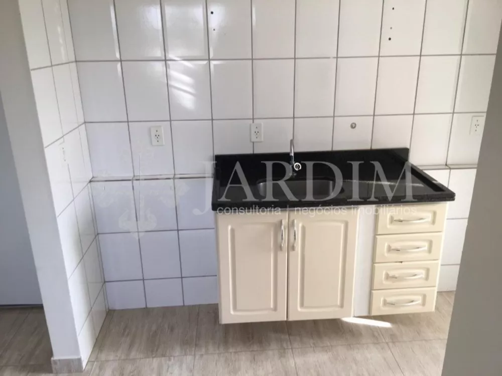 Apartamento à venda com 2 quartos, 48m² - Foto 4