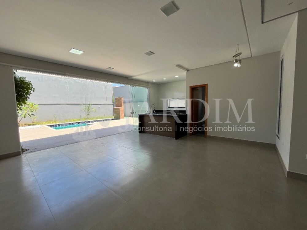 Casa de Condomínio à venda com 3 quartos, 286m² - Foto 4