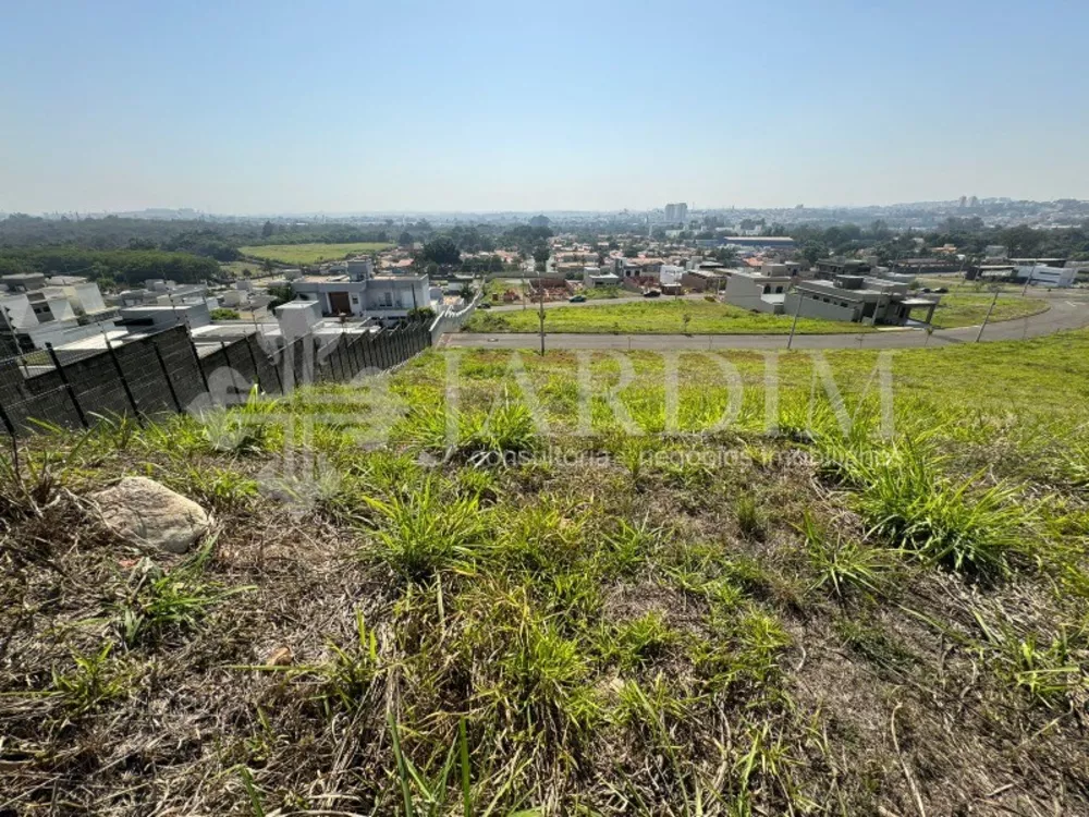 Terreno à venda, 300m² - Foto 1