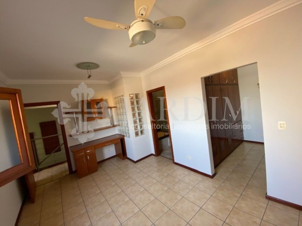 Casa à venda com 3 quartos, 257m² - Foto 16