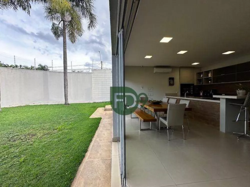Casa, 3 quartos, 310 m² - Foto 3
