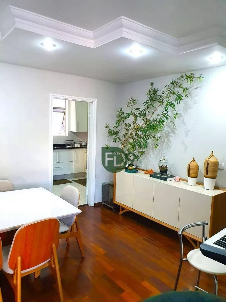 Apartamento à venda com 3 quartos, 165m² - Foto 6