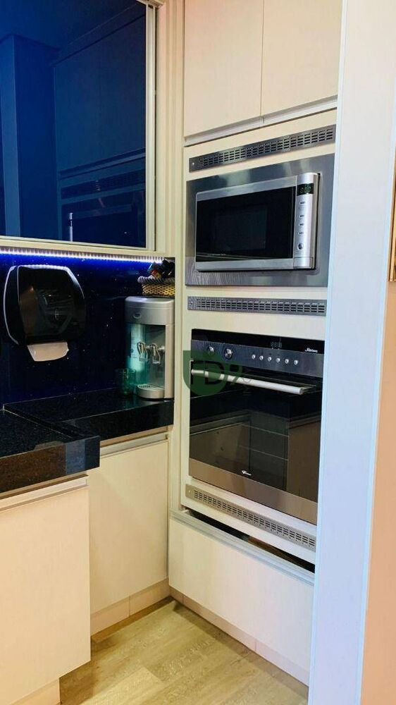 Apartamento à venda com 2 quartos, 67m² - Foto 3