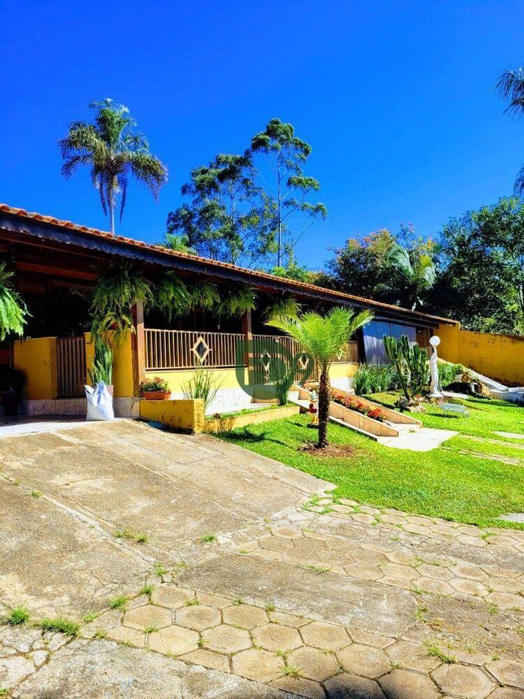 Chácara, 5 quartos, 2853 m² - Foto 1