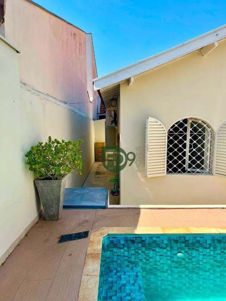 Casa, 3 quartos, 213 m² - Foto 3