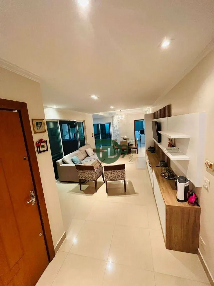 Casa, 3 quartos, 188 m² - Foto 1