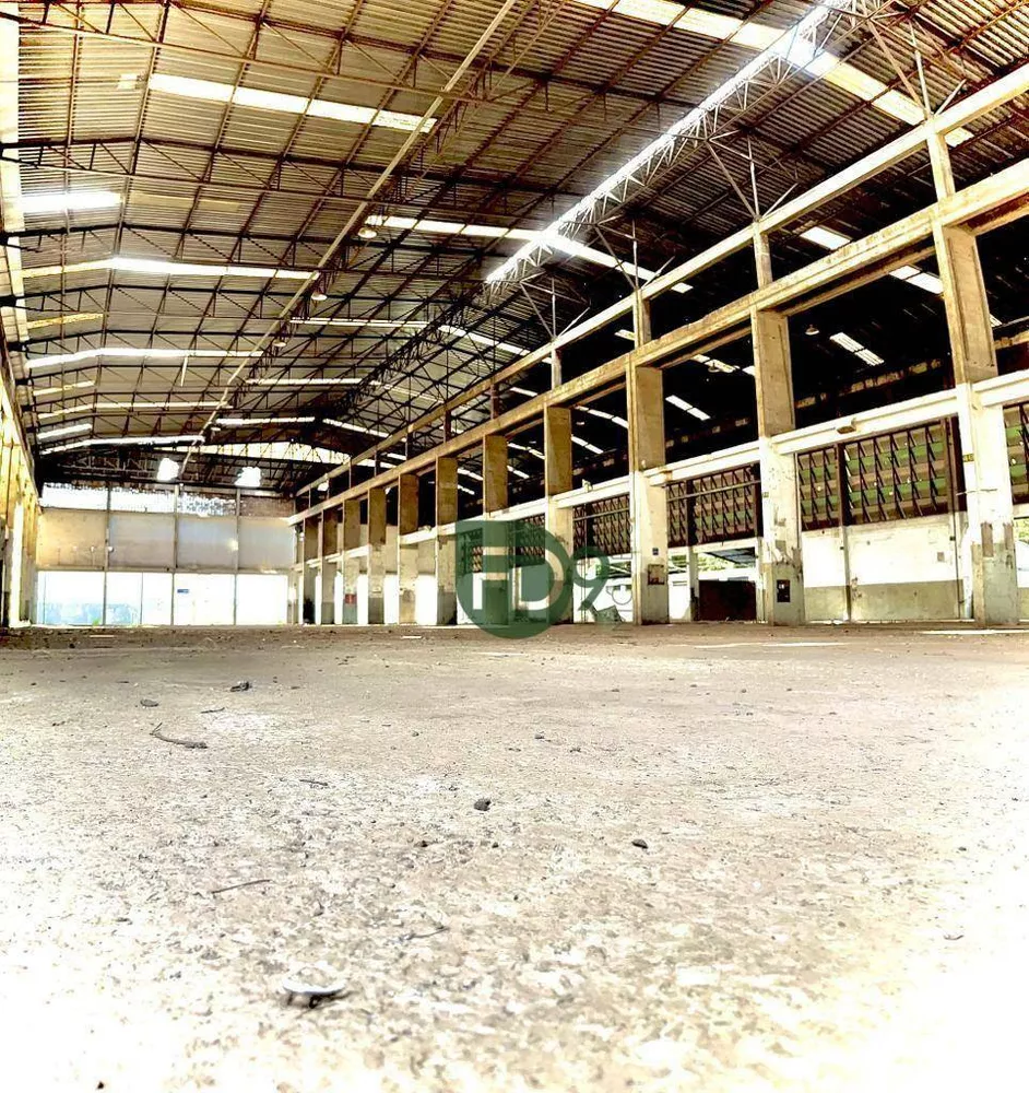 Depósito-Galpão-Armazém à venda e aluguel, 6000m² - Foto 1