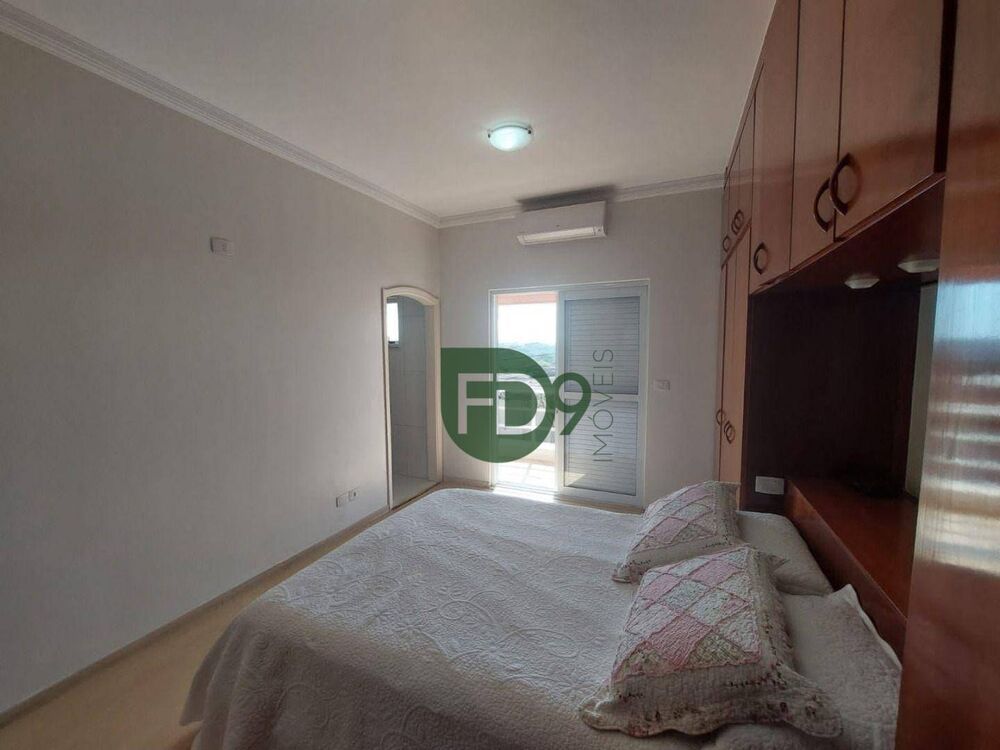 Casa, 3 quartos, 267 m² - Foto 4