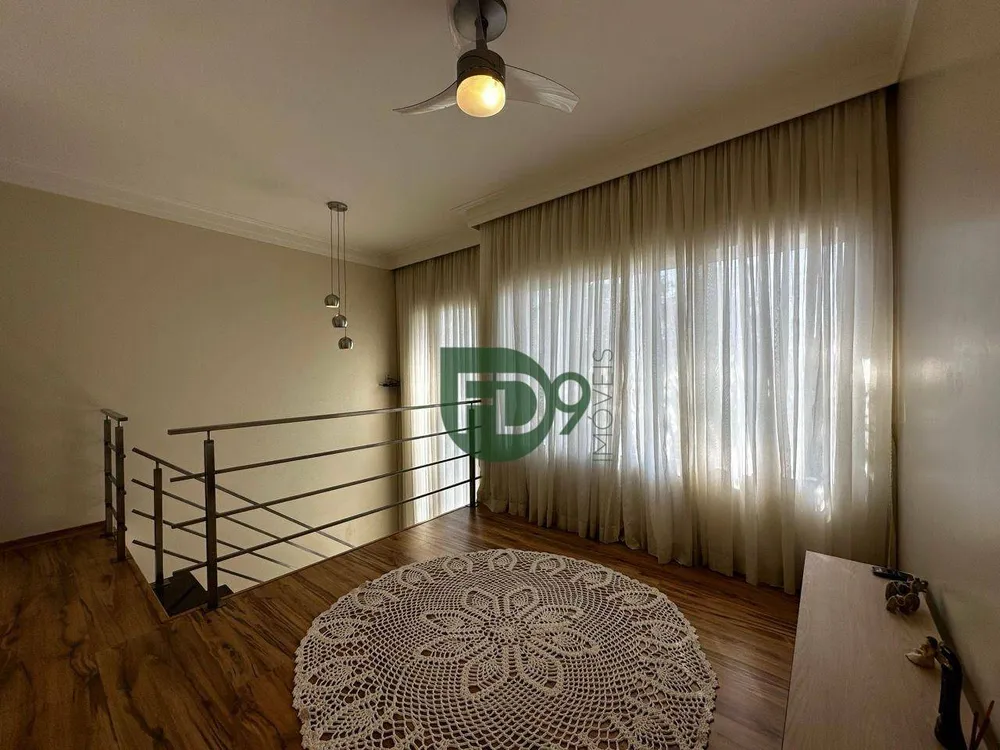 Casa, 4 quartos, 290 m² - Foto 3