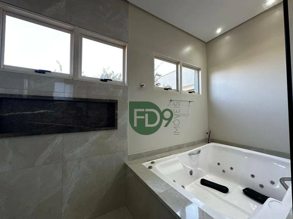Casa, 4 quartos, 290 m² - Foto 2