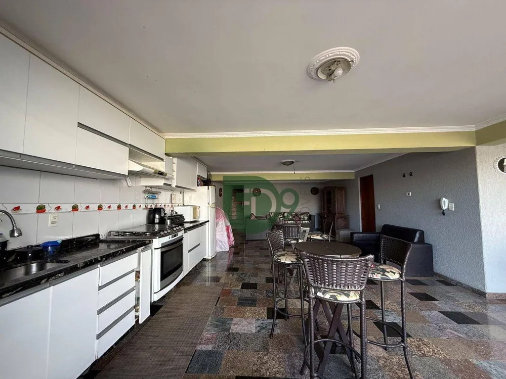 Casa, 4 quartos, 470 m² - Foto 2