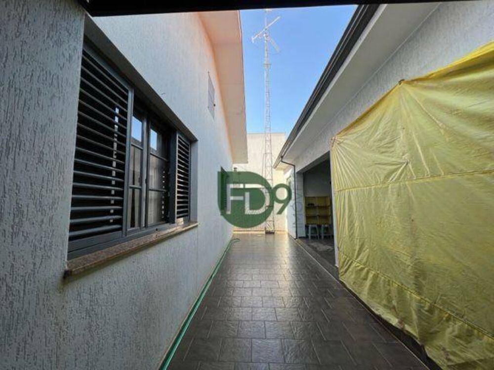 Casa, 3 quartos, 136 m² - Foto 1