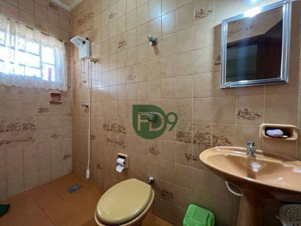 Casa, 3 quartos, 136 m² - Foto 2