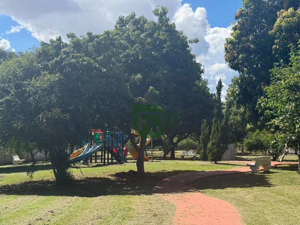 Loteamento e Condomínio, 360 m² - Foto 1