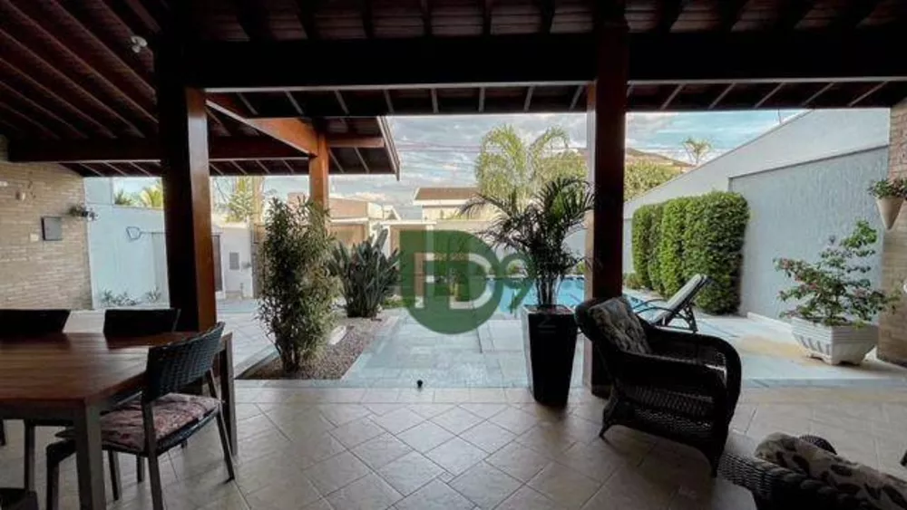 Casa à venda com 3 quartos, 250M2 - Foto 3