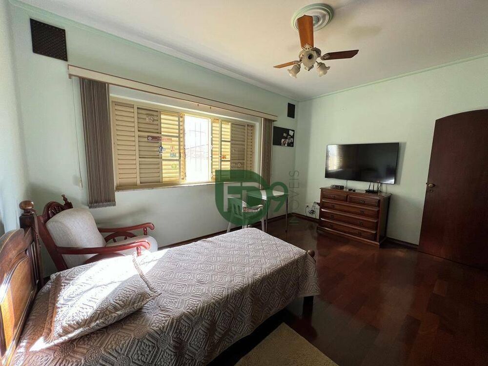 Casa, 4 quartos, 350 m² - Foto 3