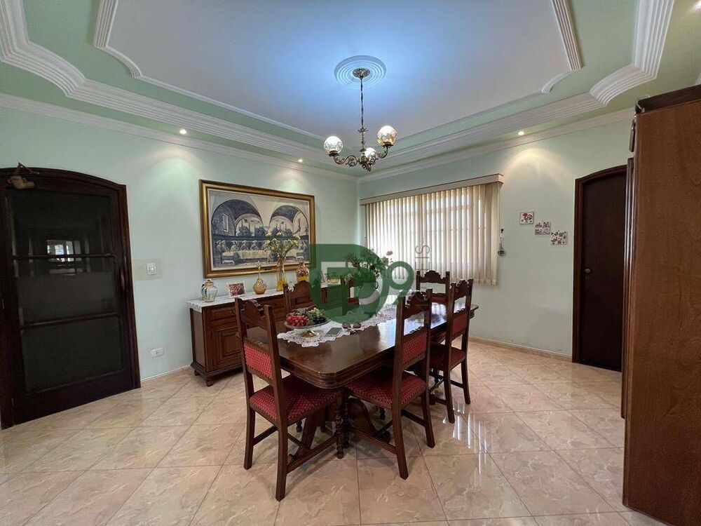 Casa, 4 quartos, 350 m² - Foto 1