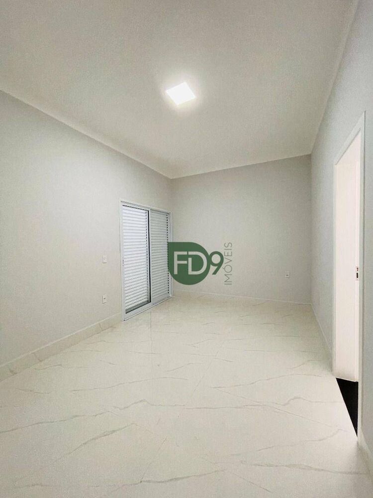 Casa, 3 quartos, 165 m² - Foto 1