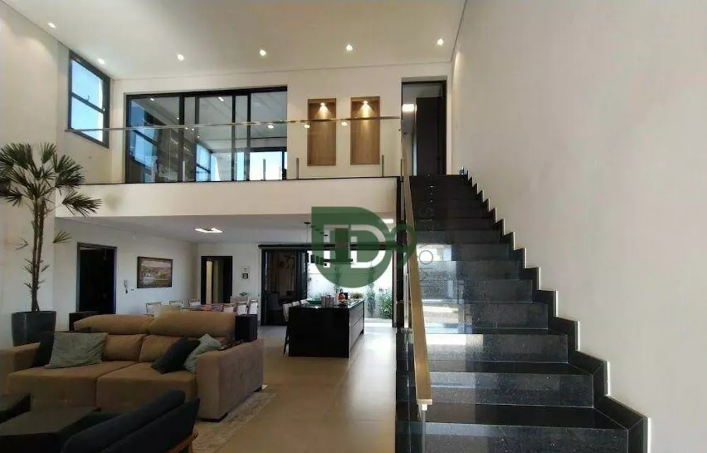 Casa de Condomínio à venda com 3 quartos, 340m² - Foto 2