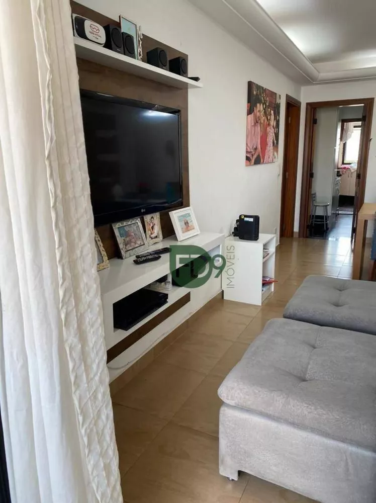 Apartamento à venda com 3 quartos, 130m² - Foto 4