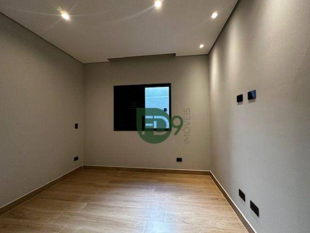 Casa à venda com 3 quartos, 193m² - Foto 3