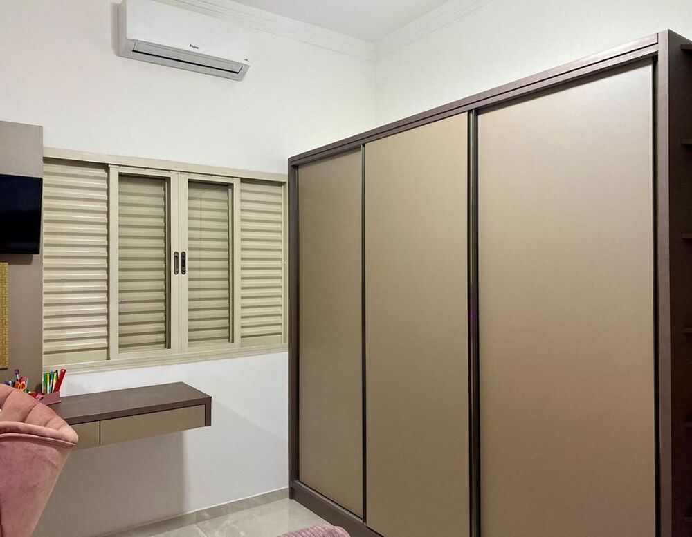 Casa à venda com 3 quartos, 200m² - Foto 22